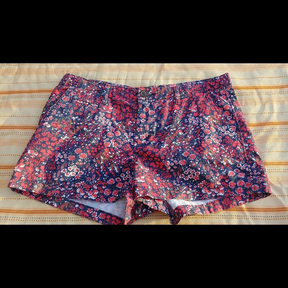 Gap Shorts, Size 10